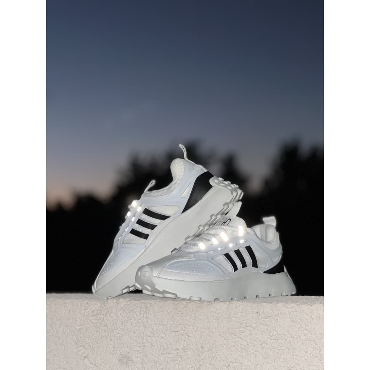 Adidas Adidas Retropy E5 Multicolor — ángulo alternativo