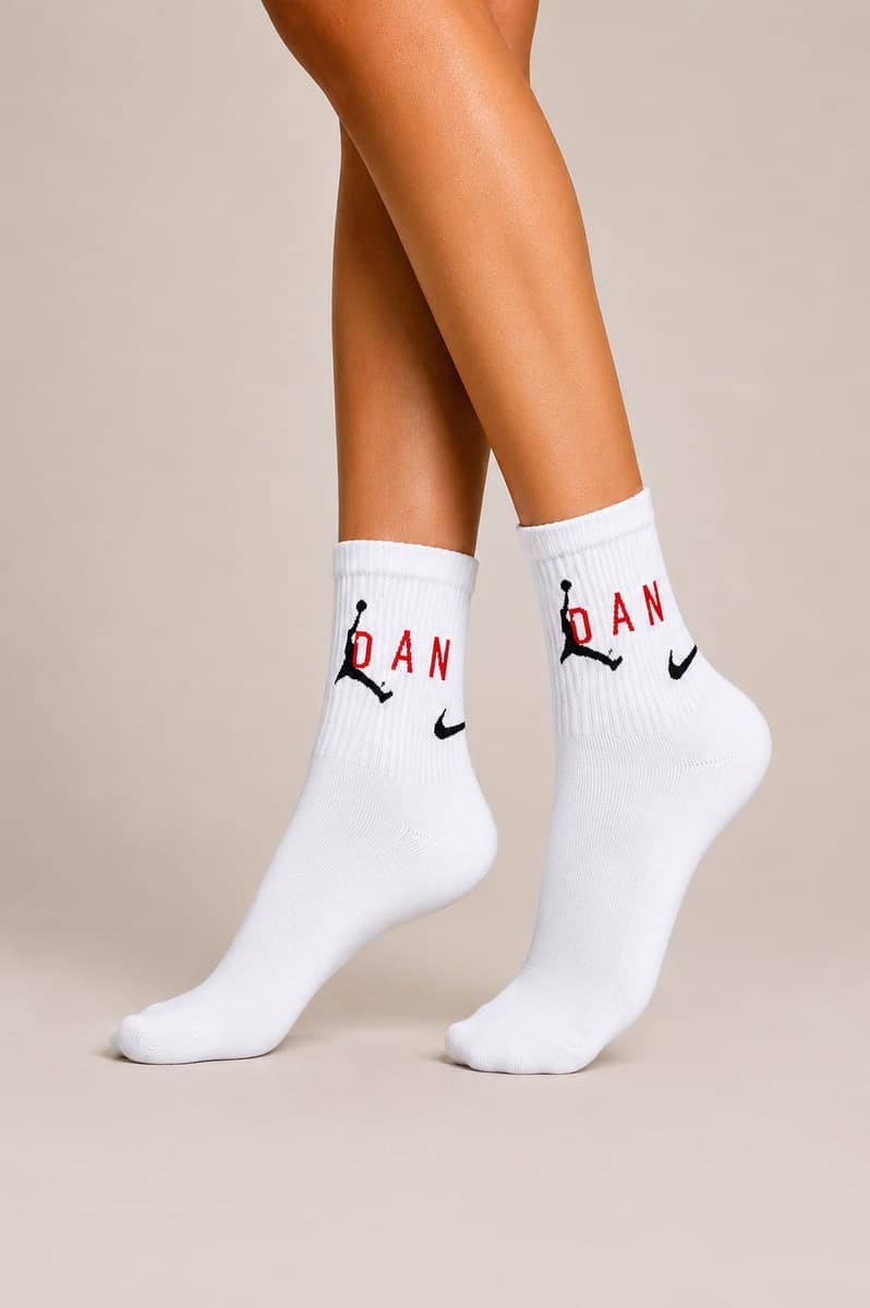 Medias Logo Saltador Blancas