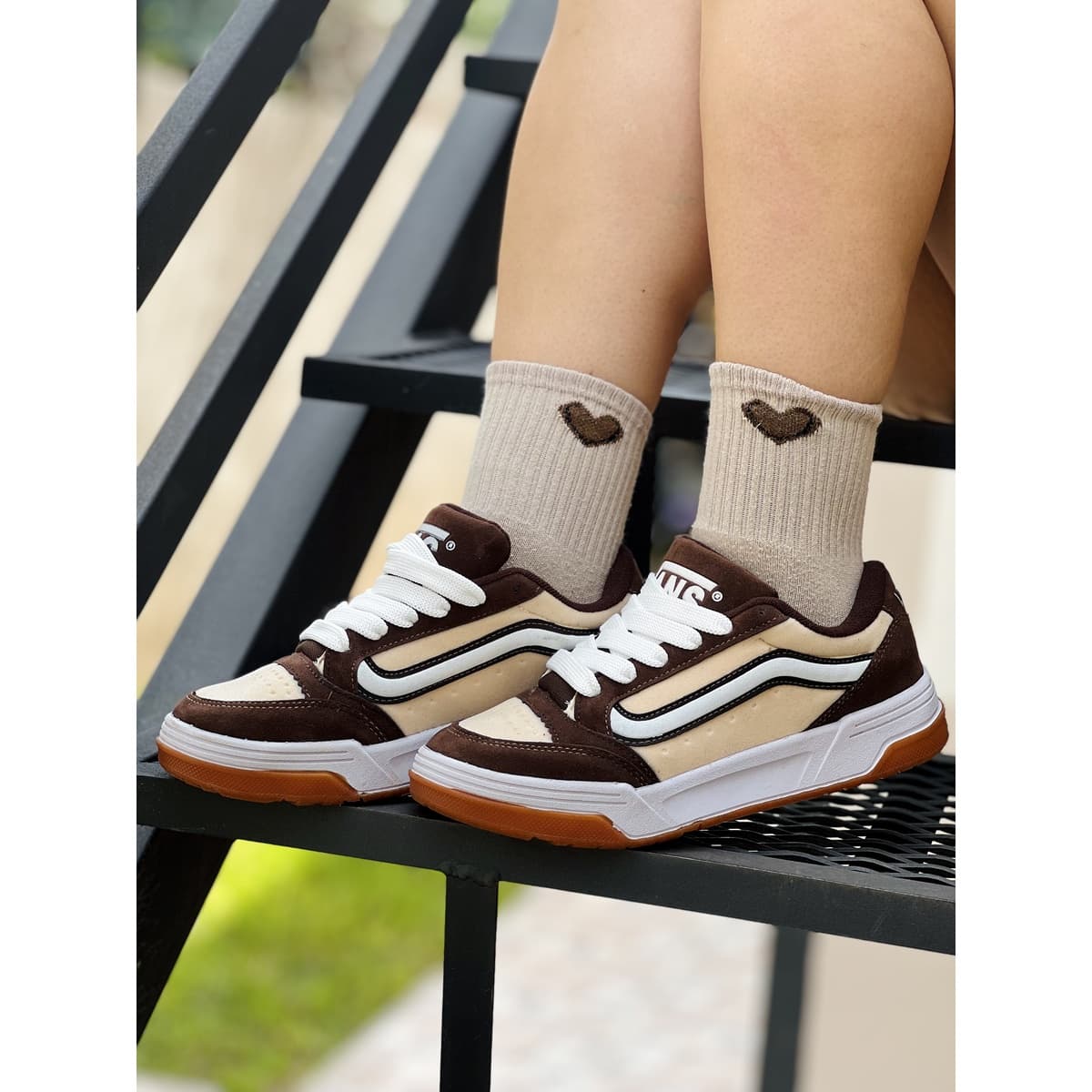 Lifestyle Lowland Marrón/Gum Marrón/Beige/Gum — ángulo alternativo