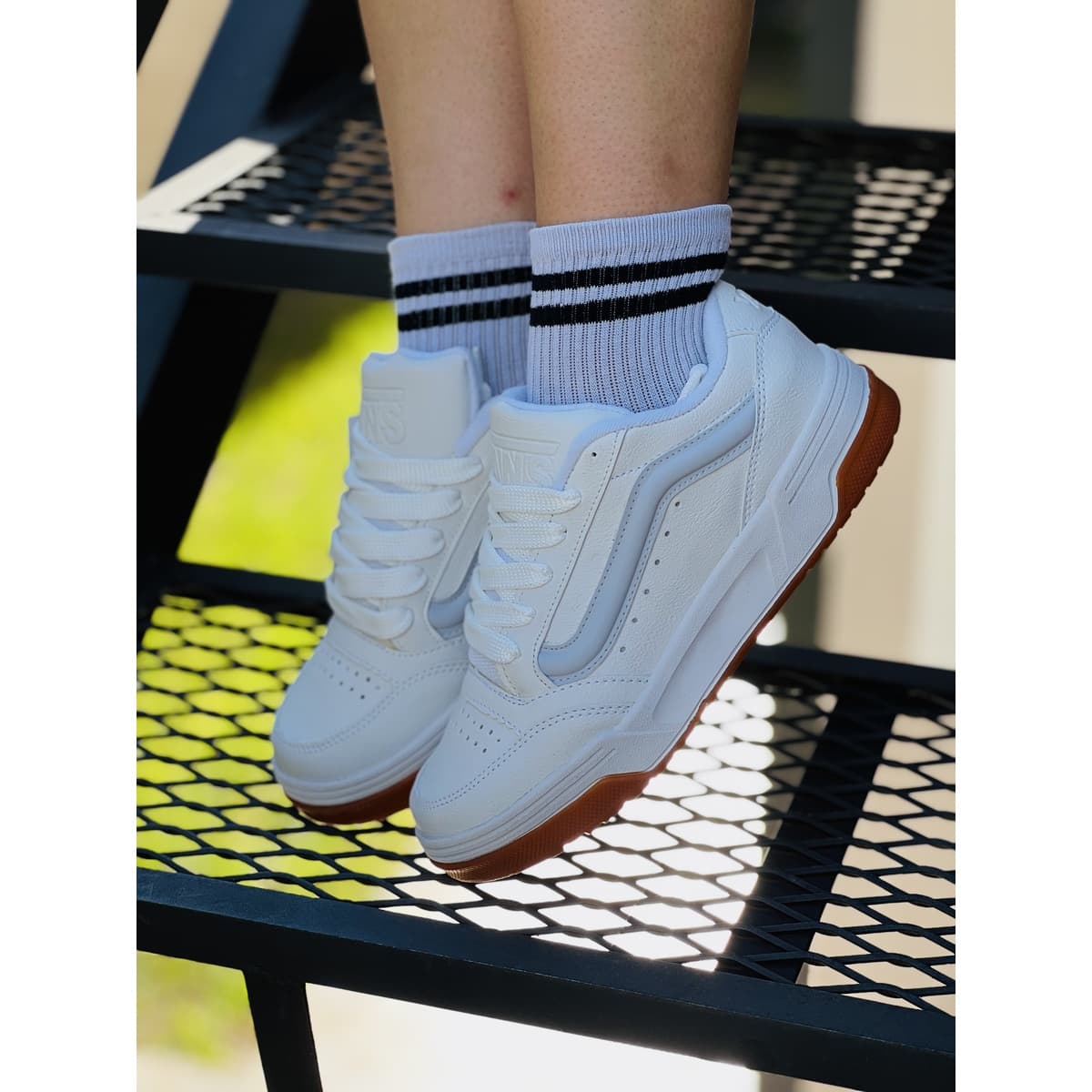 Lifestyle Lowland Blanco/Gum Blanco/Gum — ángulo alternativo
